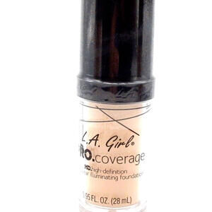 L.A. Girl HD Pro Coverage Illuminating Foundation GLM643 Porcelain